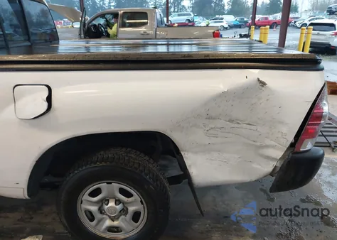 2010 Toyota Tacoma z USA, uszkodzony, nr VIN 5TENX4CN1AZ676653